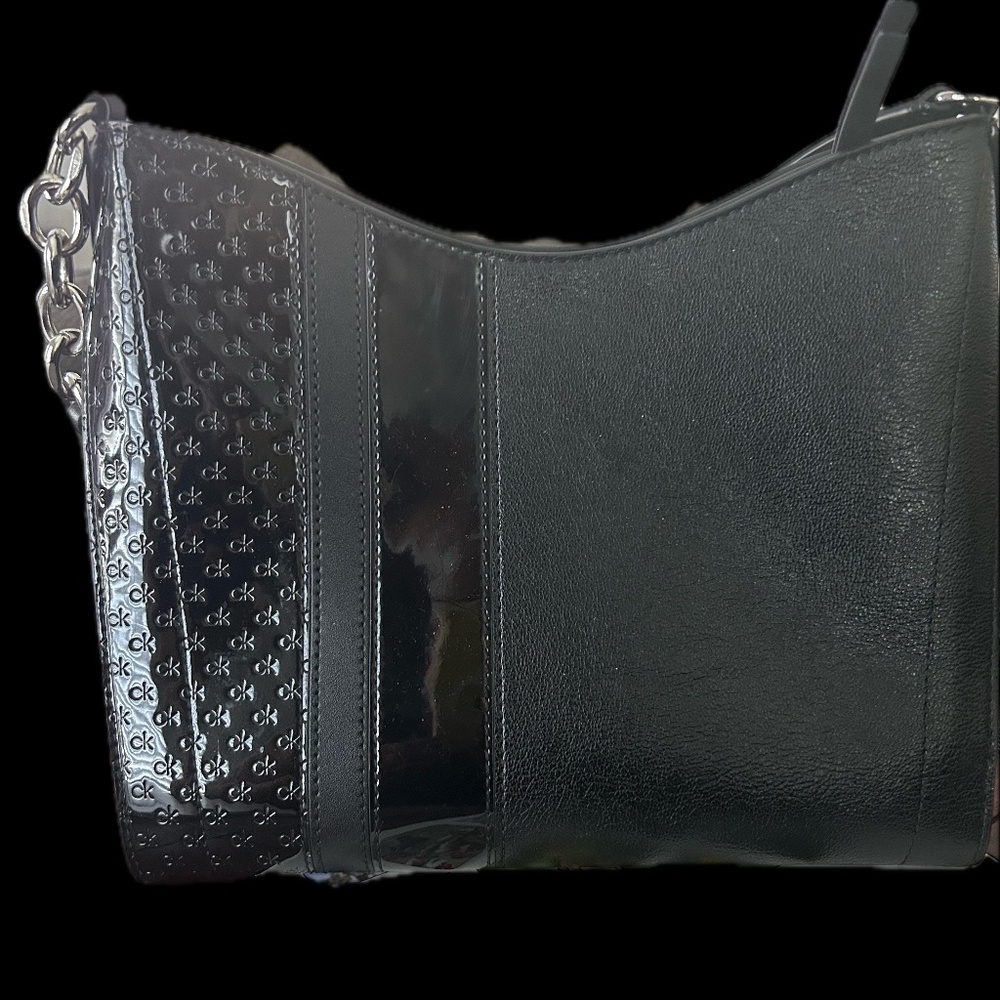 Black purse